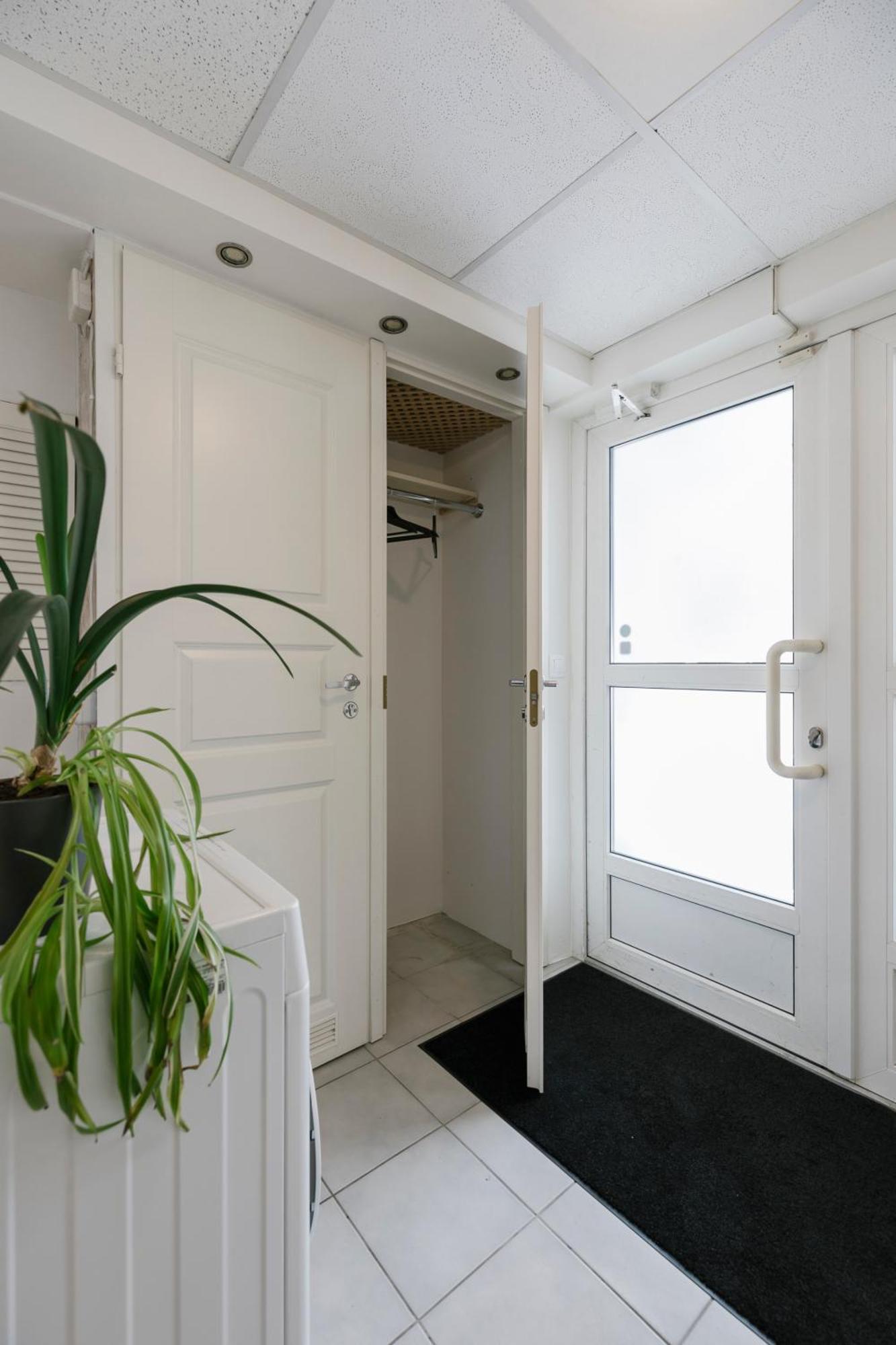 Apartment For One - White ทาลลินน์ ภายนอก รูปภาพ